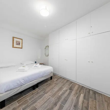 Urban Refuge In The Heart Of The Marsh 1bdr - 3p Apartment