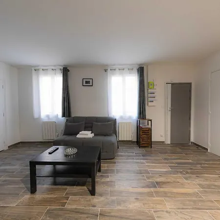Urban Refuge In The Heart Of The Marsh 1bdr - 3p Apartment *