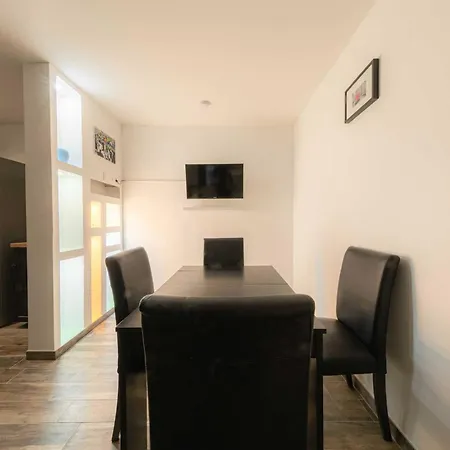 Apartment Urban Refuge In The Heart Of The Marsh 1bdr - 3p *